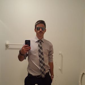 Meet your Posher, Adam